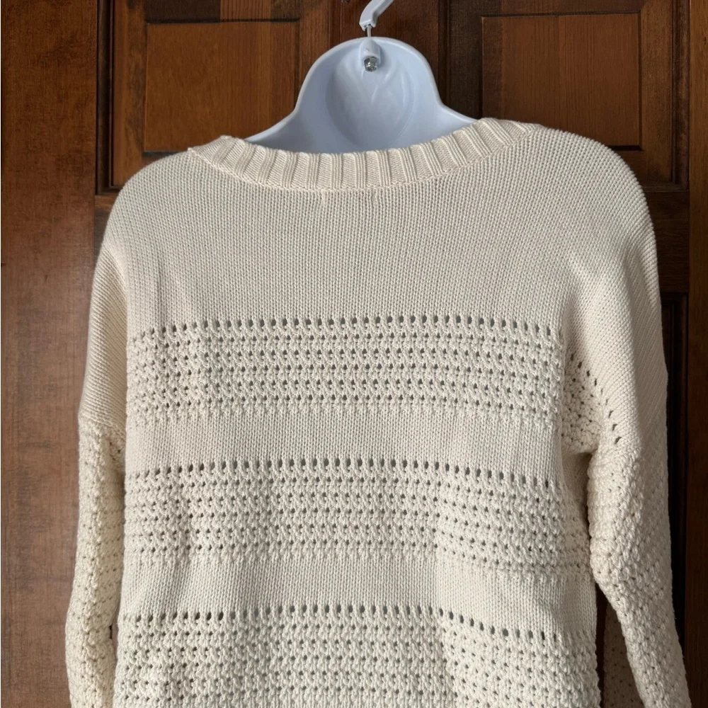 Gap Knit Cream Pullover Sweater Small